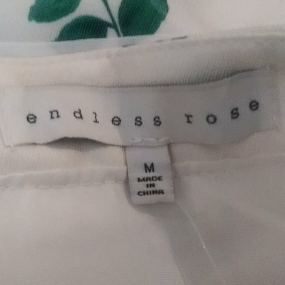 NWT Revolve Endless Rose Halter Crop Top - Picture 7 of 9